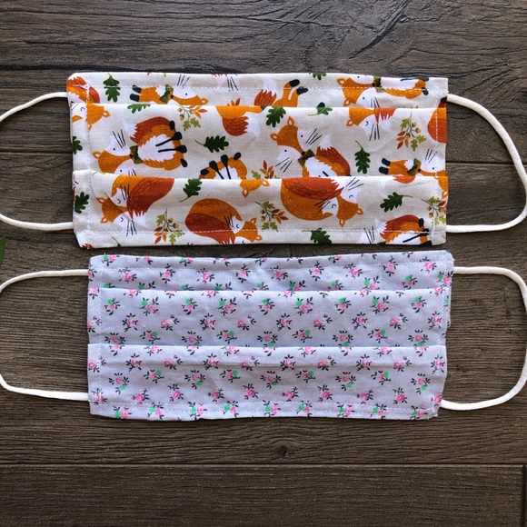 6 handmade cotton face masks floral neutral - Picture 3 of 5